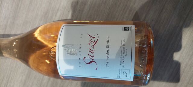 Champ des Oliviers rosé
Domaine de Sauzet
Mourvèdre/ Grenache/Carignan
9€