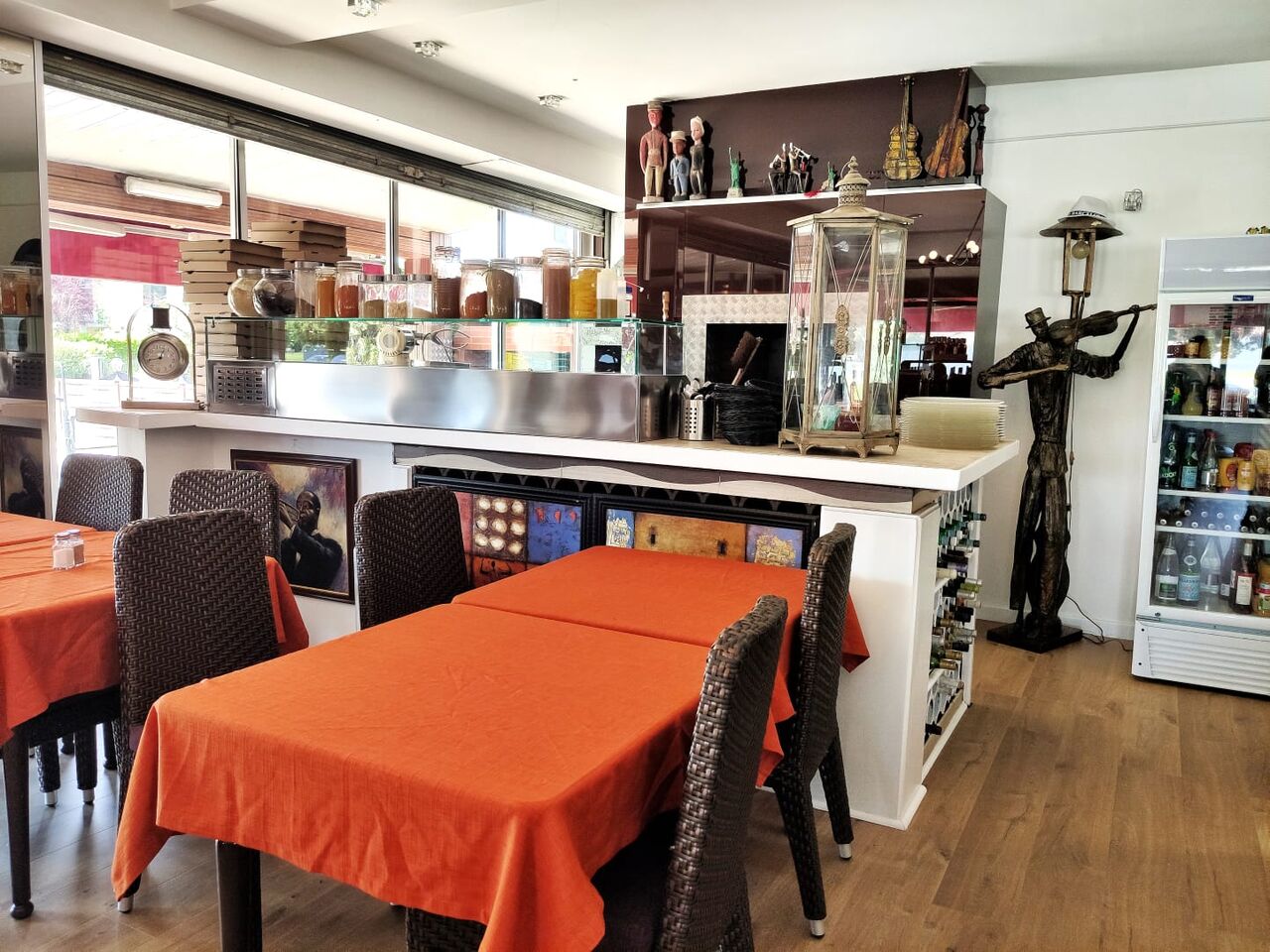 Coin pizza & grillades au feu de bois