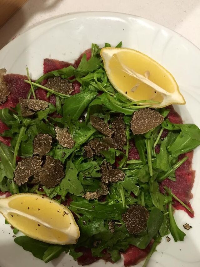 Carpaccio vom Rind mit Trüffel 