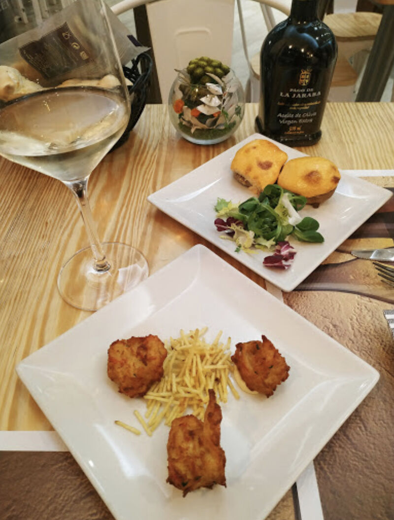 Champiñón relleno de bogavante.