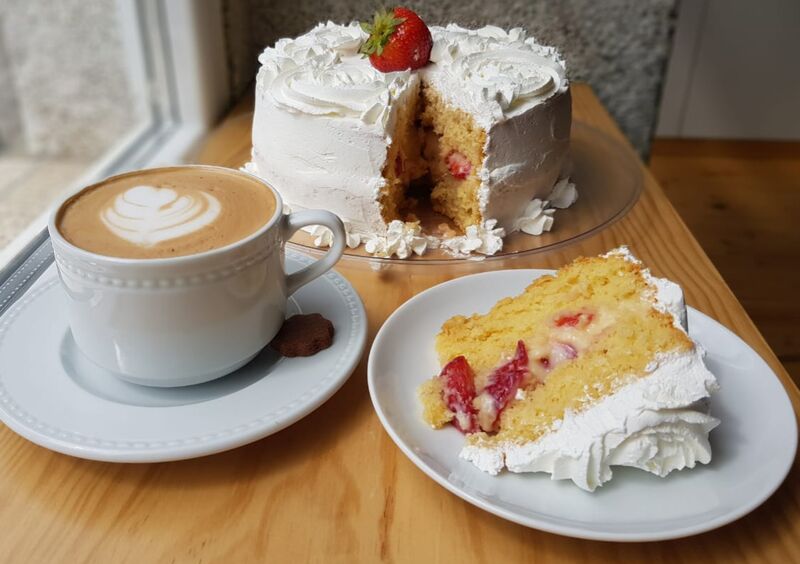 Bolo de Morangos e Chantilly maravilhoso!