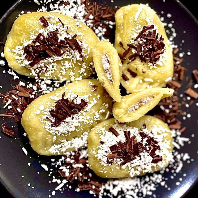 Bramborové pirohy s tvarohem a čokoládou / 420g / 86,-Kč