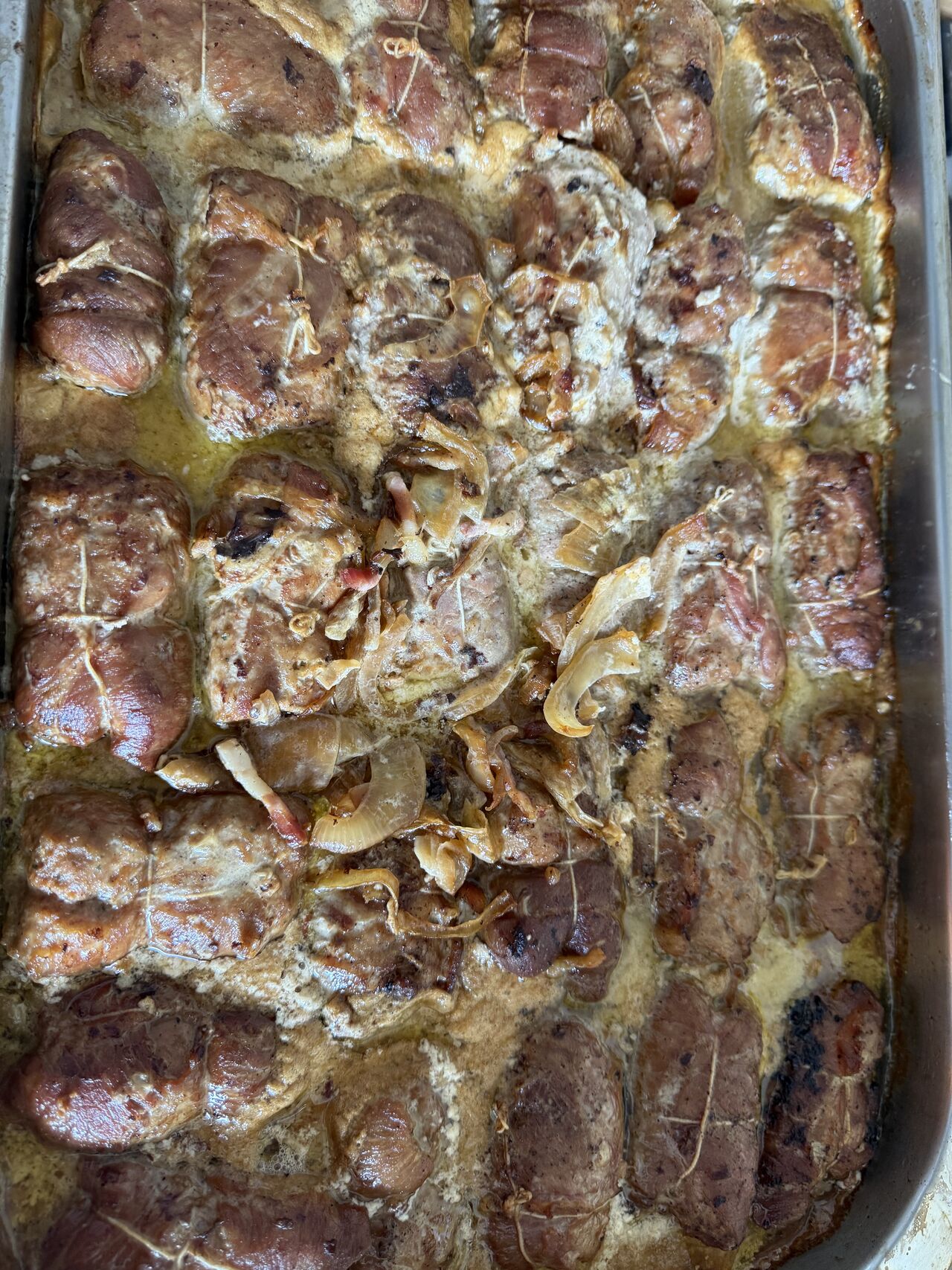 Paupiettes Sauce paysanne frites à la Belge 