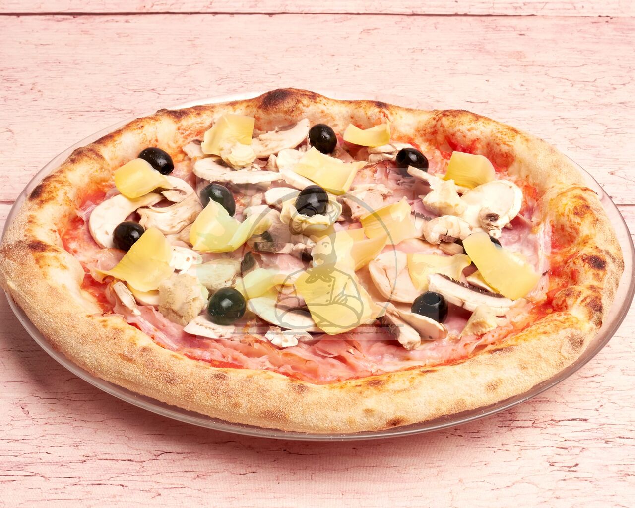 CAPRICCIOSA
tomate, mozzarella, jambon blanc, champignons, artichauts, olives