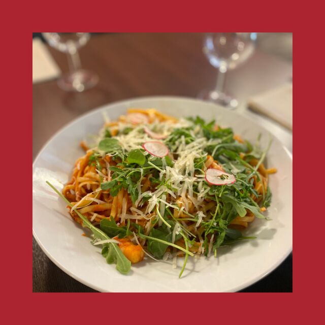 14,50 € Linguine aux crevettes au ROSEMONDE