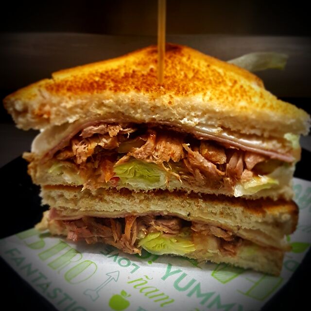 Sándwiches
Sencillamente los mejores de la ciudad a 3,50€
ven a probar nuestras 5 especialidades 