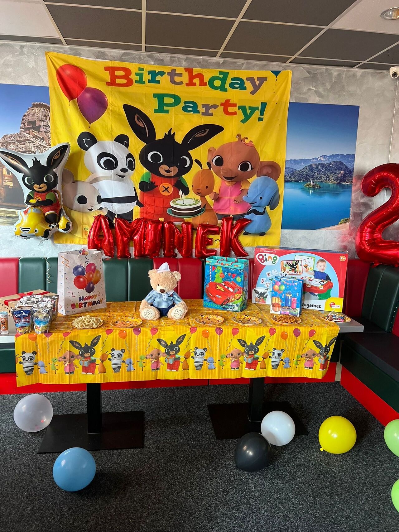 Oslavy, rodinná setkání, večírky s přáteli nebo firemní posezení