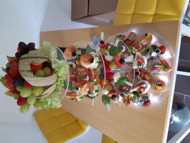 kleine Finger-Food-Etagere