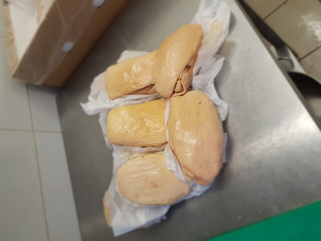 Arrivage de foie gras d'oie