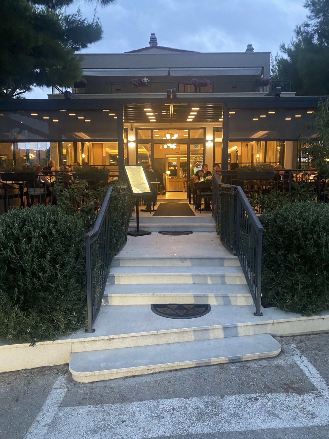 Okusi domaće užitke u Konobi Antonio