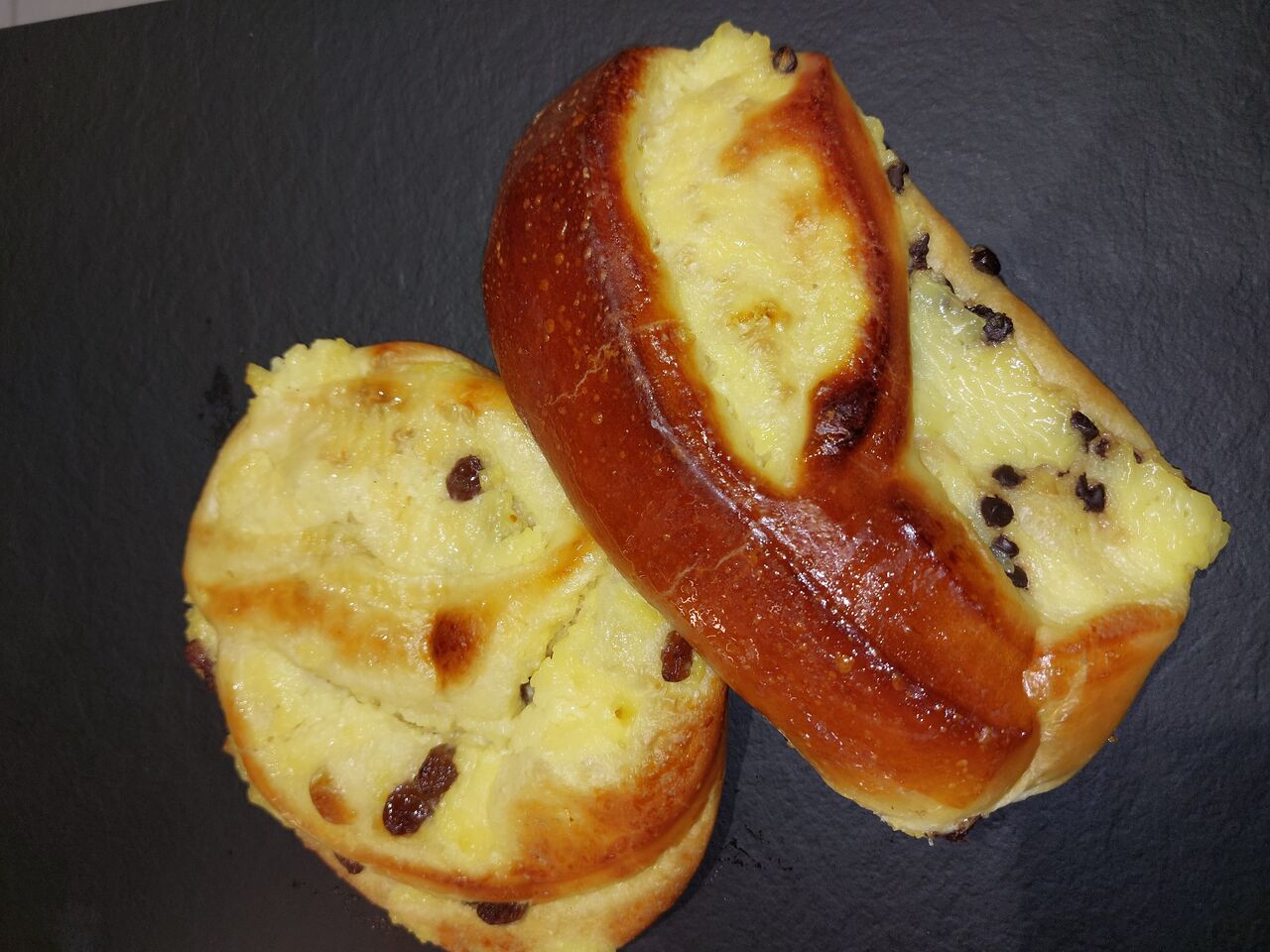 Pépite et pain aux raisins 