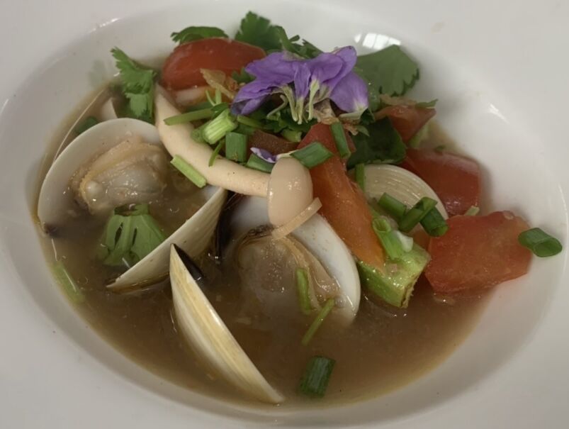 Nage de palourde aux herbes 