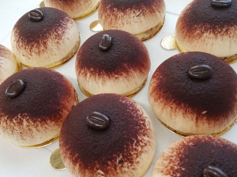 Ribattezzata monoporzione wow...Mousse al mascarpone con un cuore di cioccolato e caffè dall'effetto wow