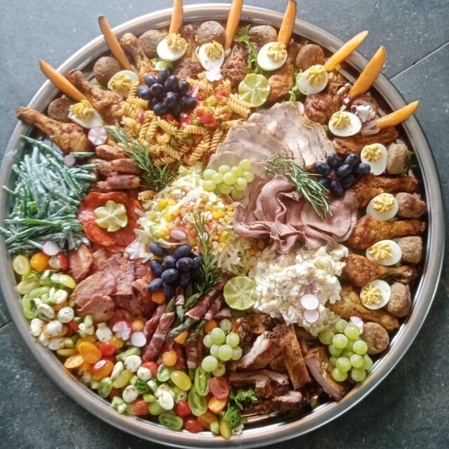 koud buffet met vlees