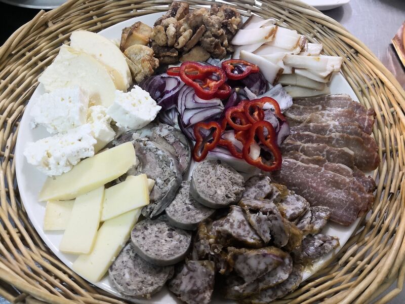 Gustarea de te lingi pe degete
