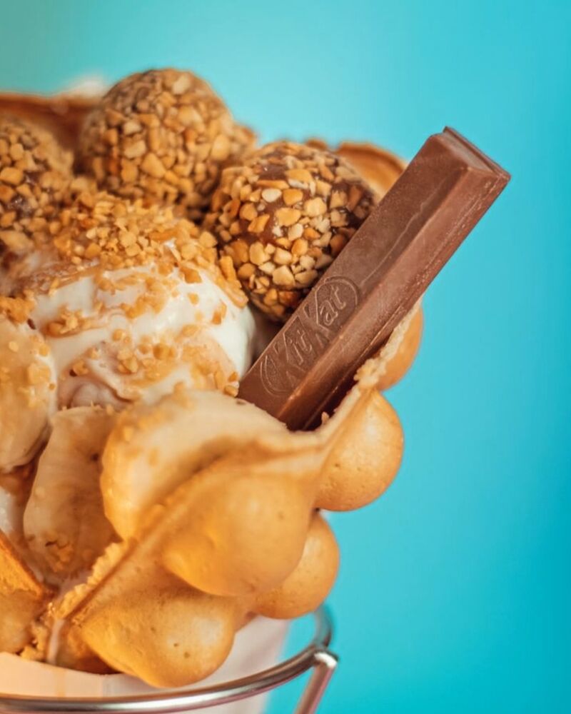 Bubble waffles Kit Kat 