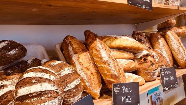 ETALES DE PAINS SPECIAUX 