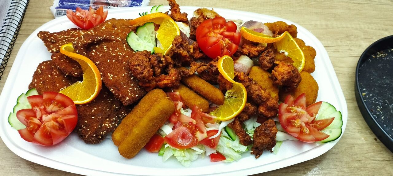 Ínyenc tál (4 személyes)