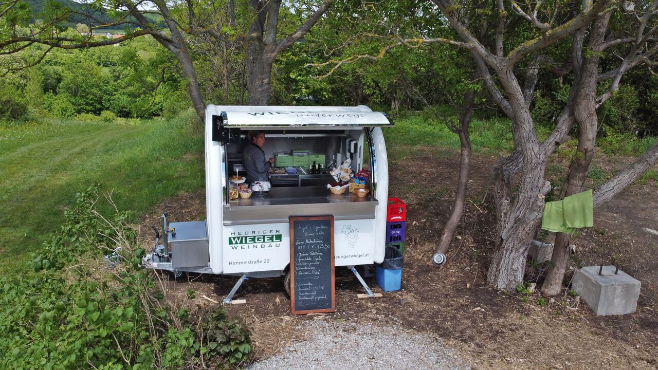 Unsere Buschenschank am Himmel