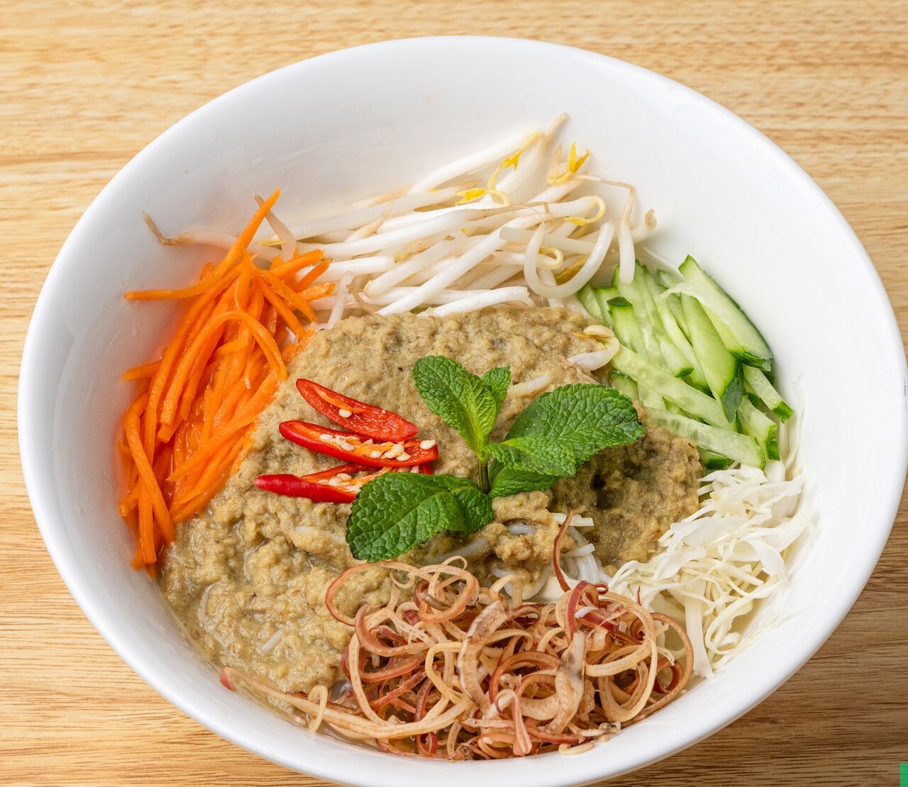 P15- Nuom banjok khmer