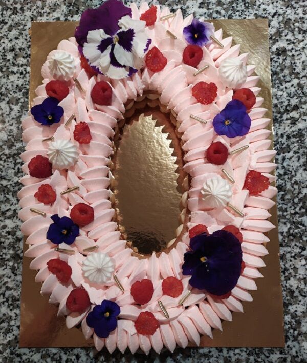 number cake framboise vanille 15/20 pers