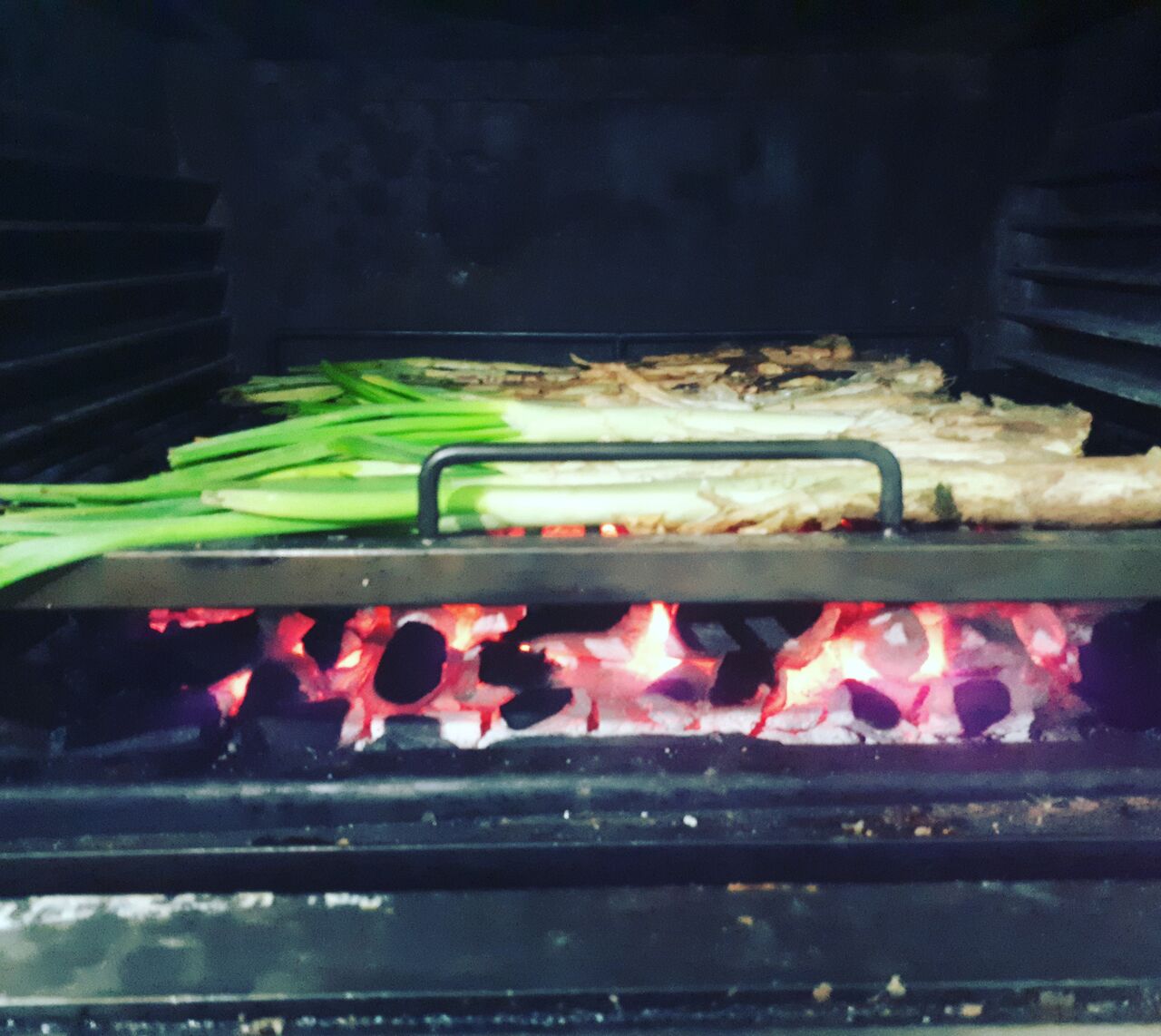 Calçots a la brasa 