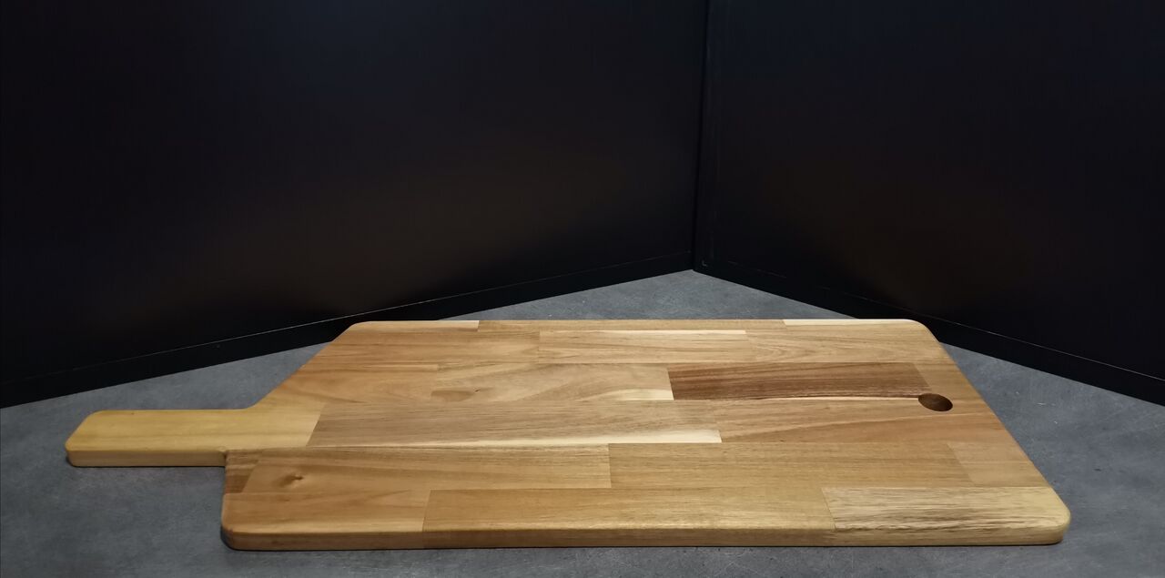 Planche à découper acacia 72x28cm=22.90€ 