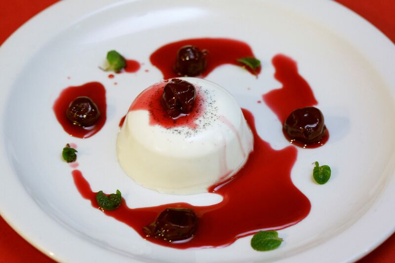 PANNA COTTA DE CEREJAS
