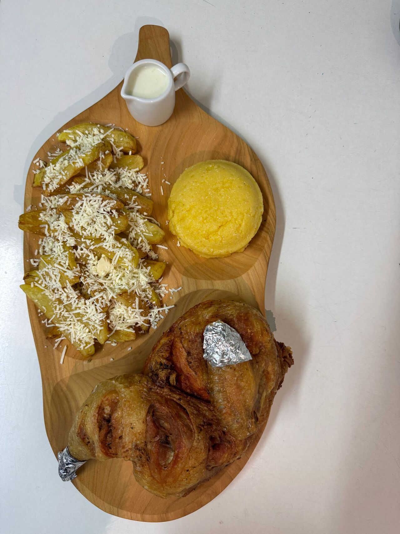 Pui la ceaun cu mamaliguta - 45 lei