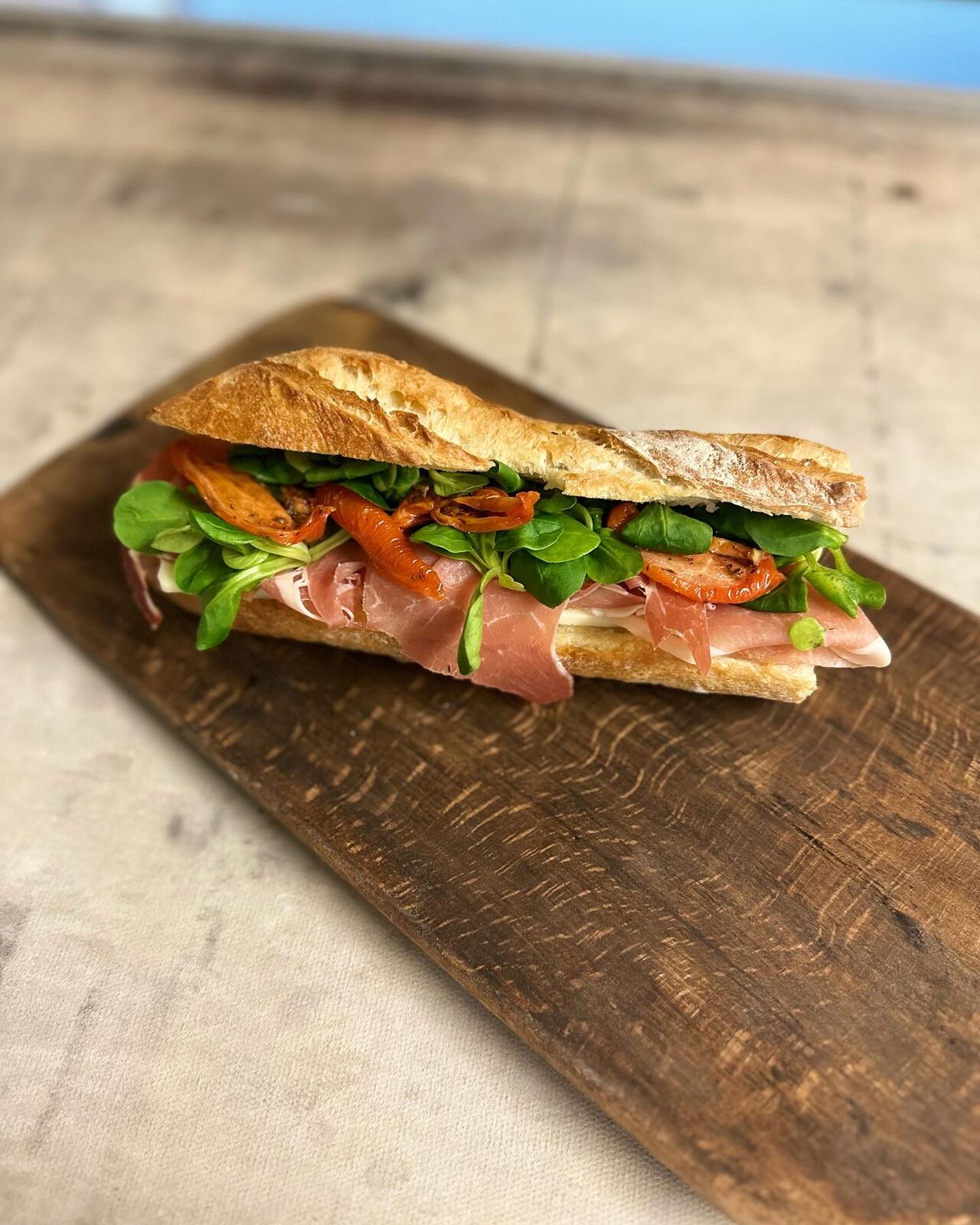 Sandich Jambon de Pays chèvre tomates confites 