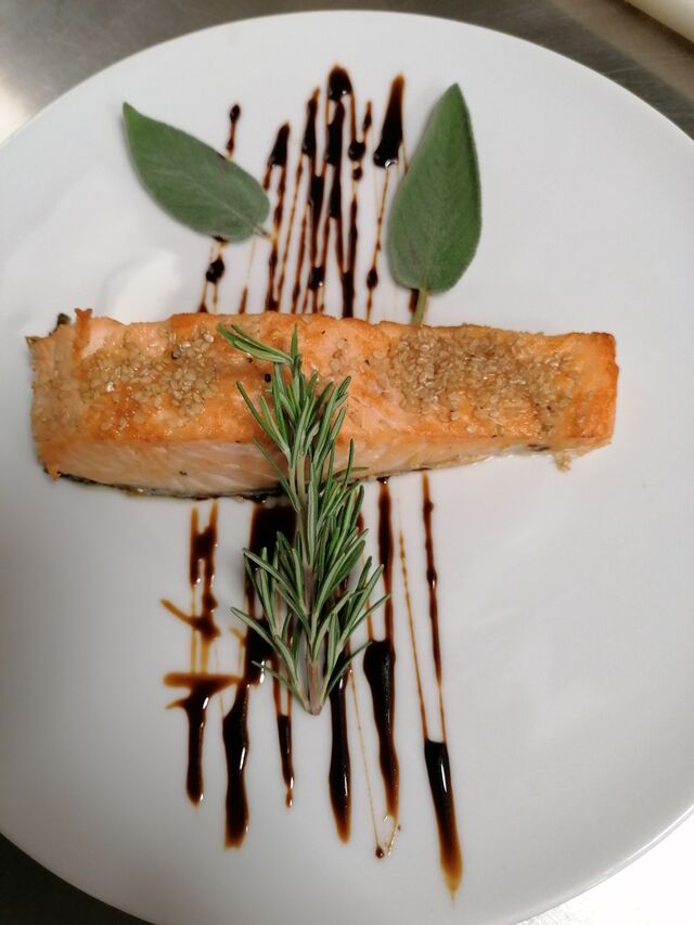 salmone al sesamo 