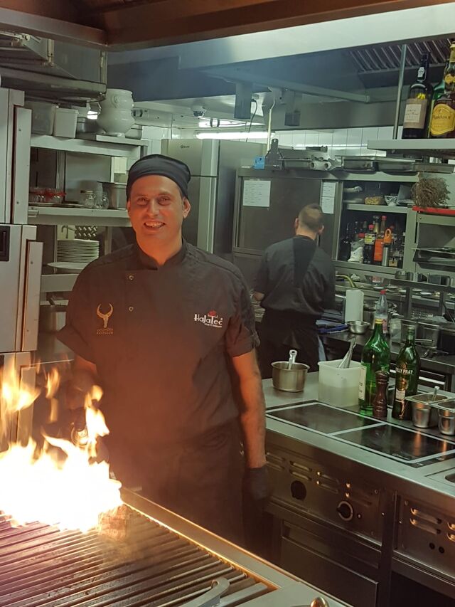 Steaks vom Lavasteingrill