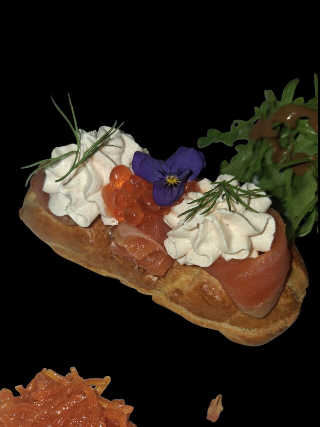 Eclair à la truite saumonée Dauphinoise, fumée par nos soins