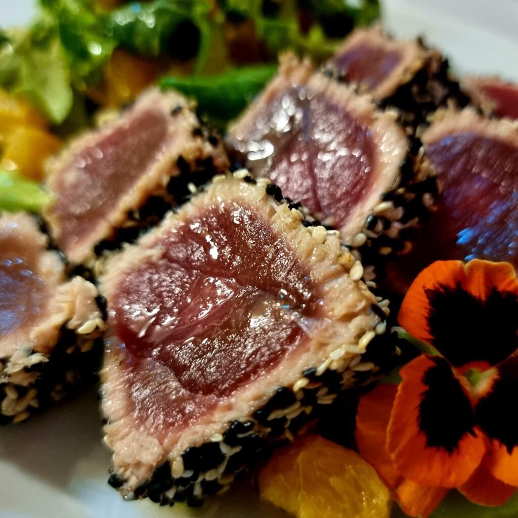 Cilindro di tonno fresco 