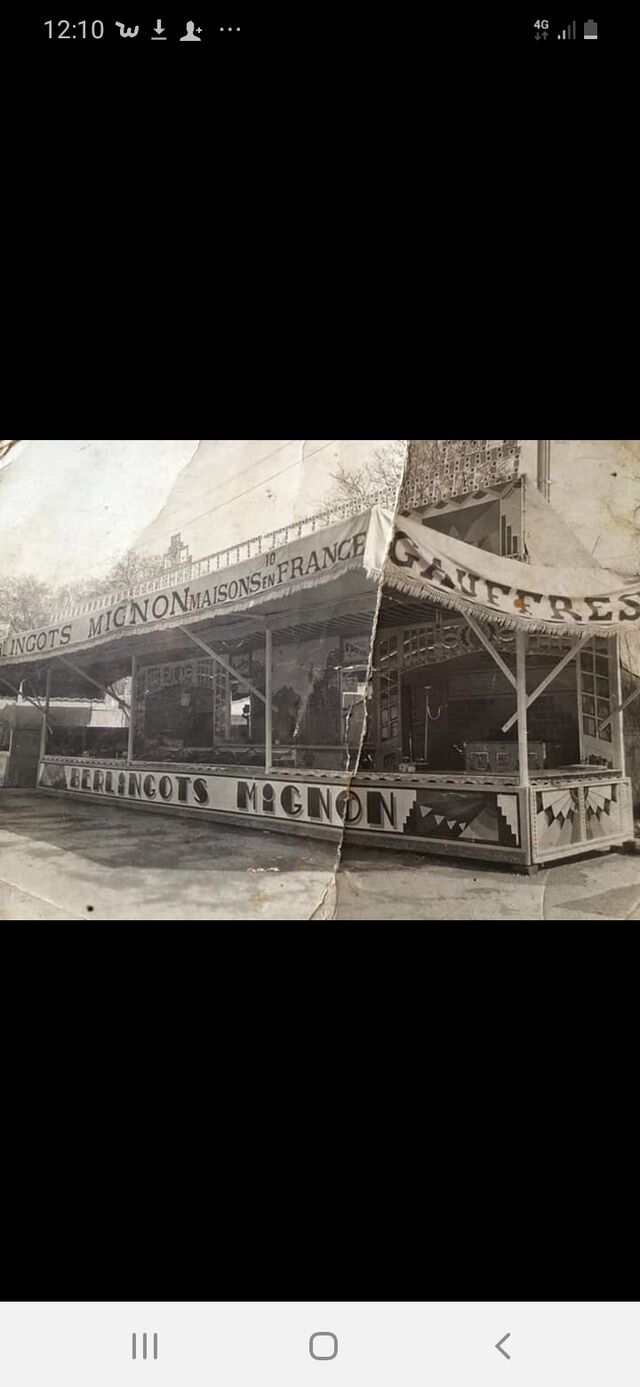 Boutique d un. Cousin a l époque 