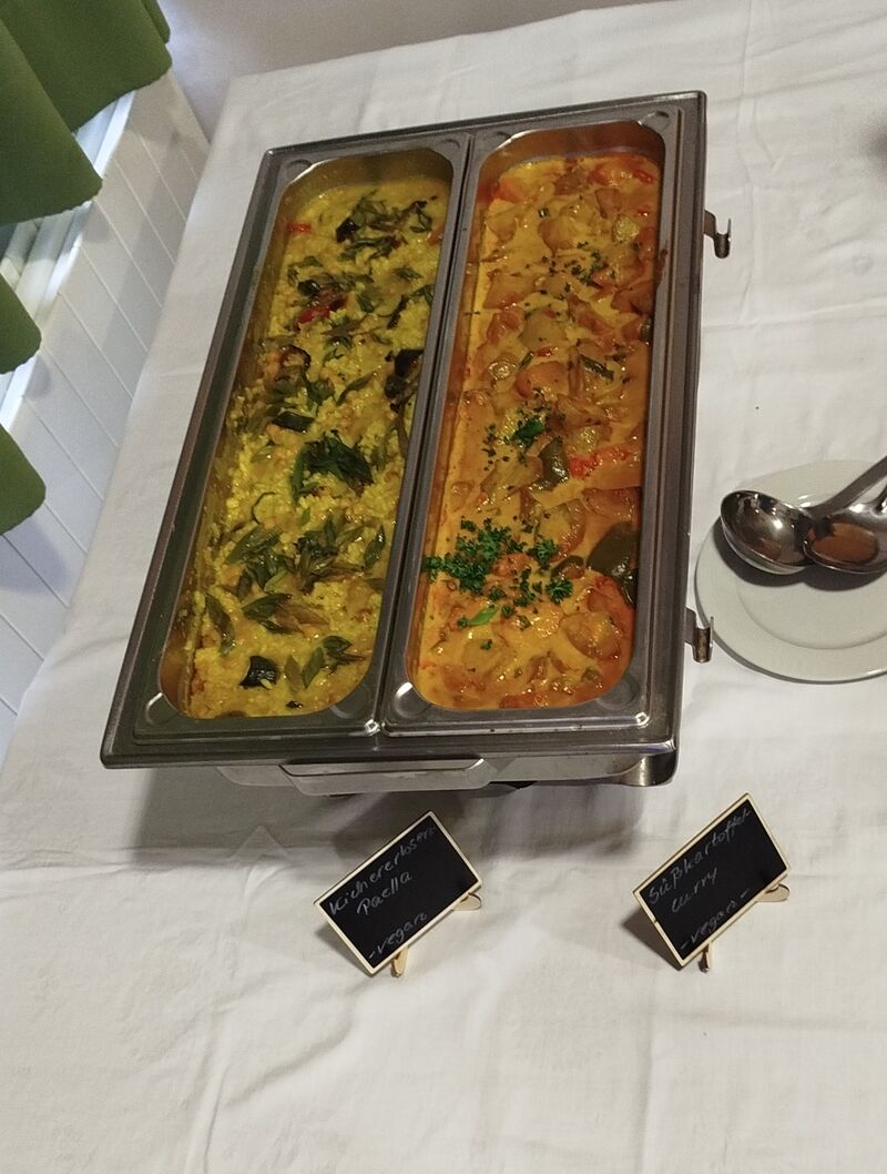 Kichererbsen- Paella/ Süßkartoffelcurry - vegan-