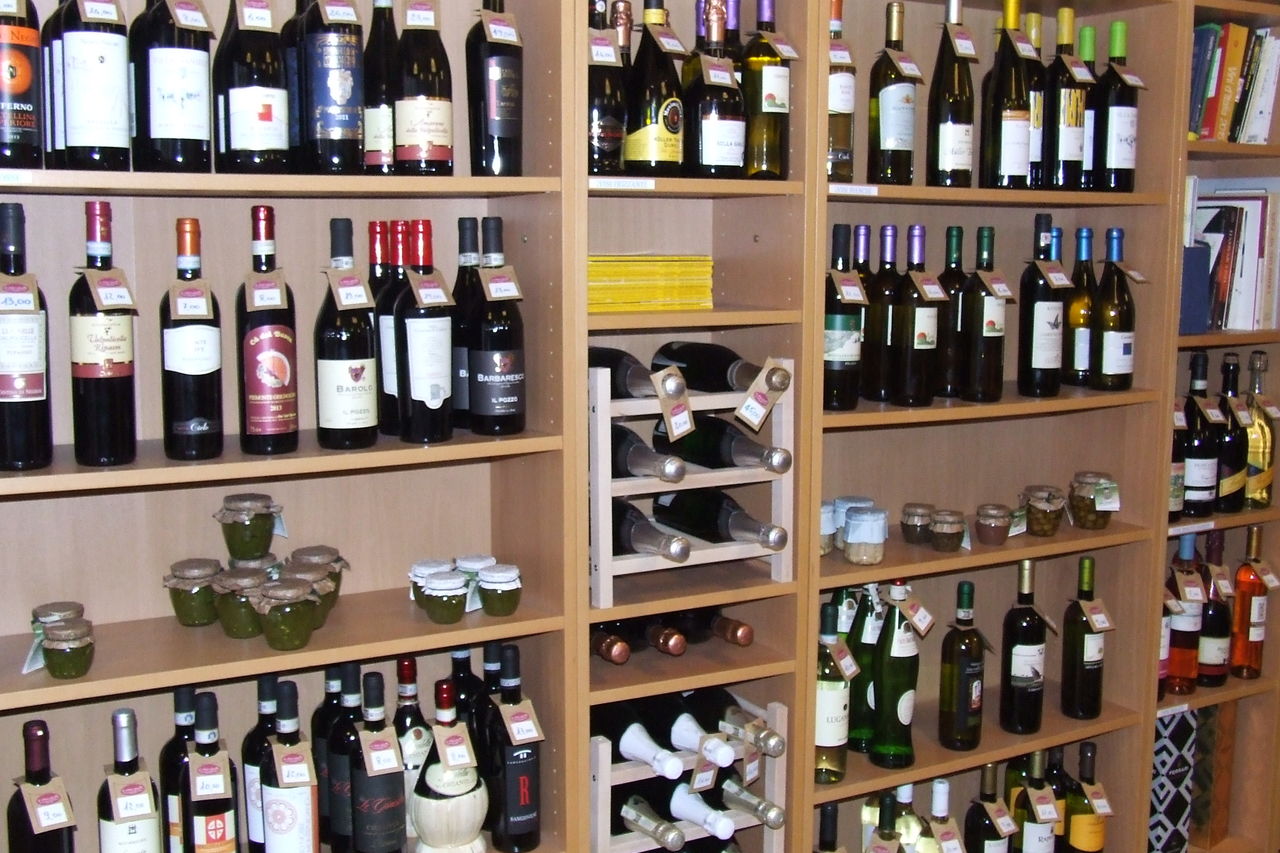 I vini in bottiglia e le grappe