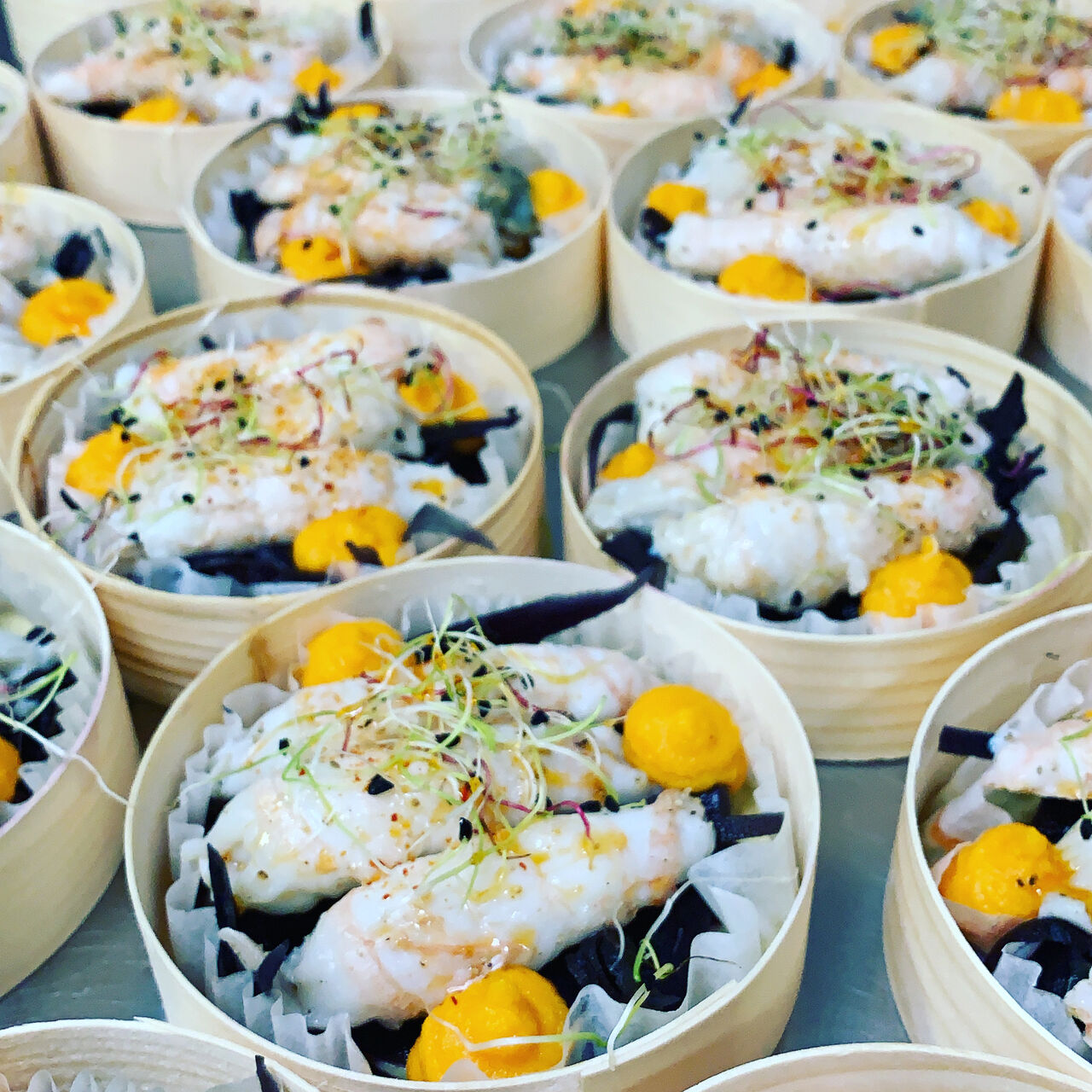 langoustines snackées à l'huile de homard, St SYlvestre 2021, à emporter