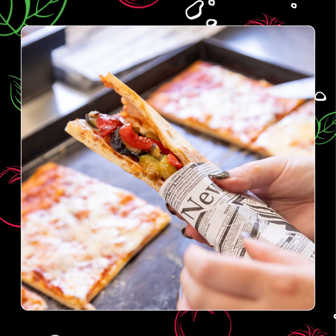 Envolviendo la pizza