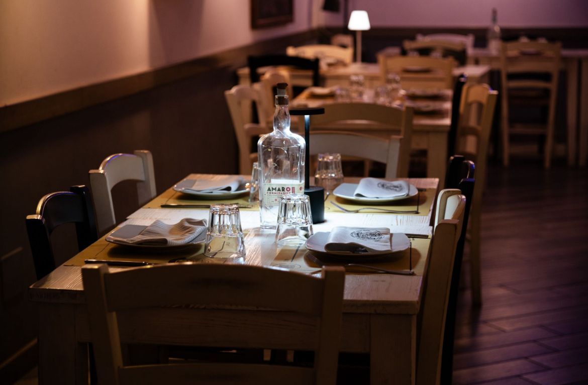 Tavolo in seconda sala