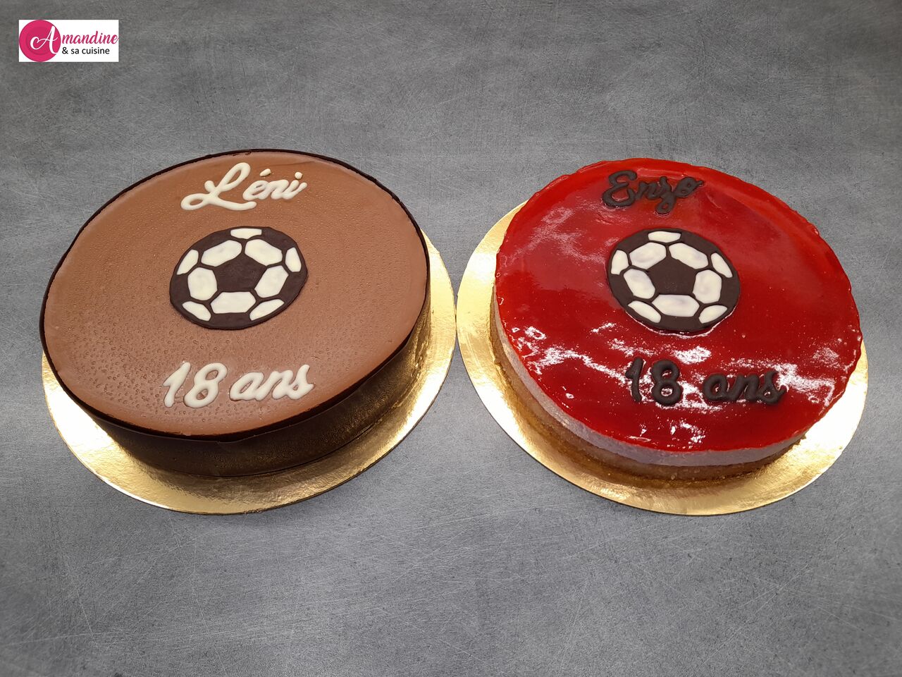 Bavarois pour 10 pers chacun au goût intense de chocolat-vanille et fraise-vanille