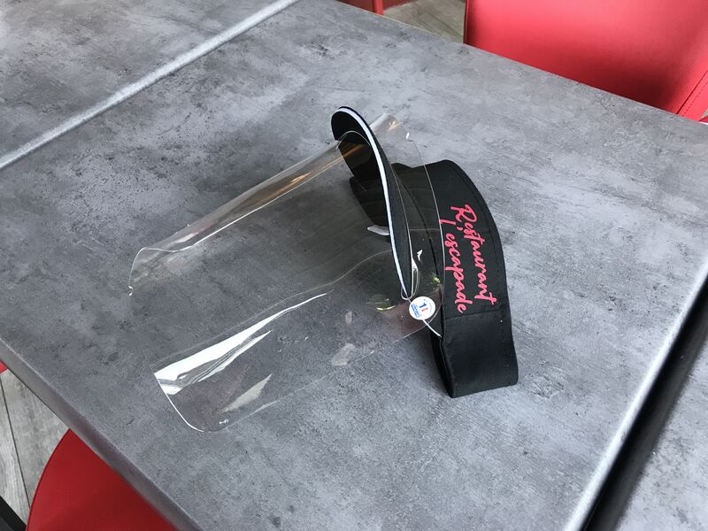 Notre matériel de protection covid est arrivé. Fabrication 100% franc-comtoise merci à l’entreprise capsy/ plimetal