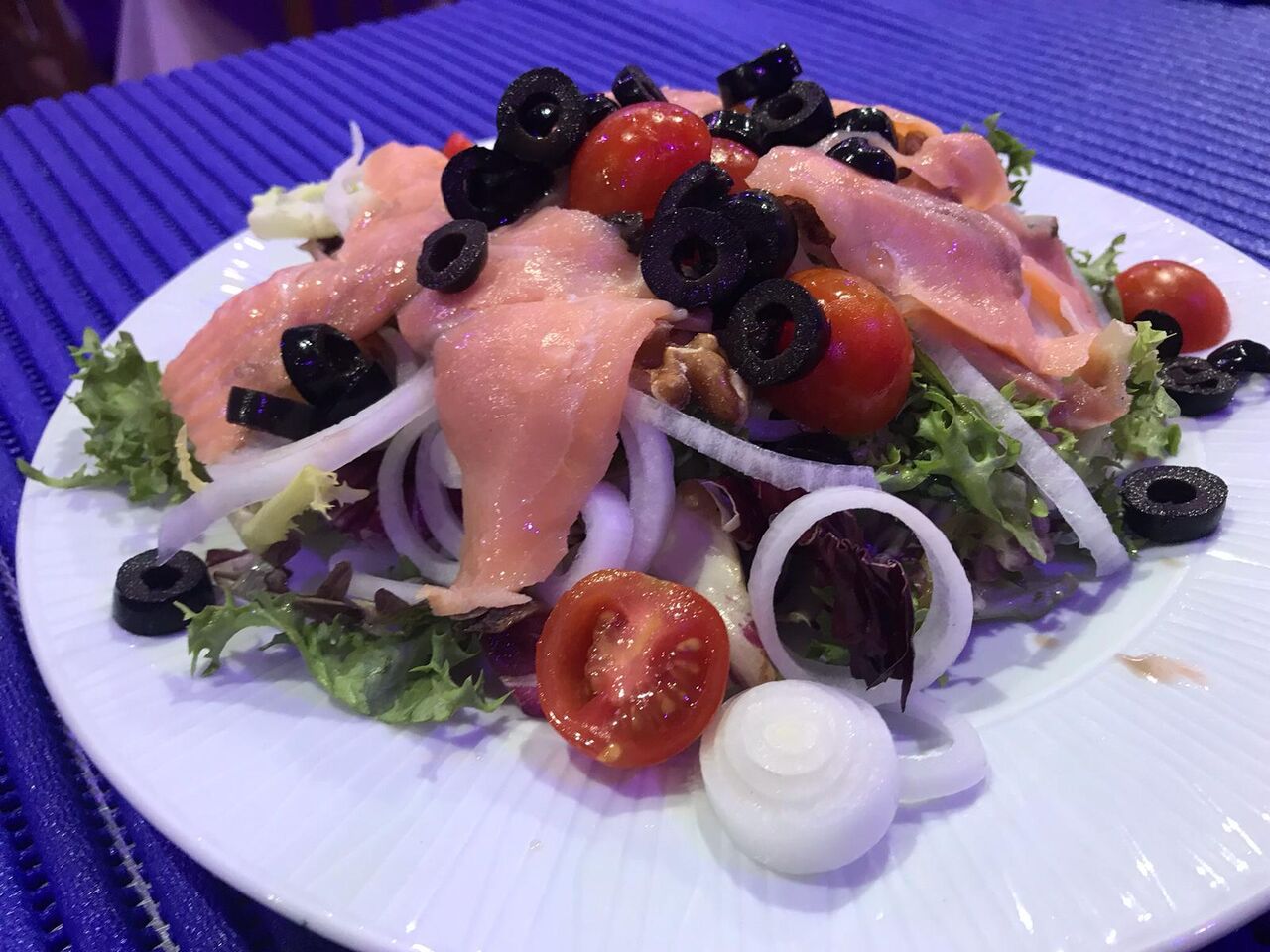  ENSALADA
DE
SALMON