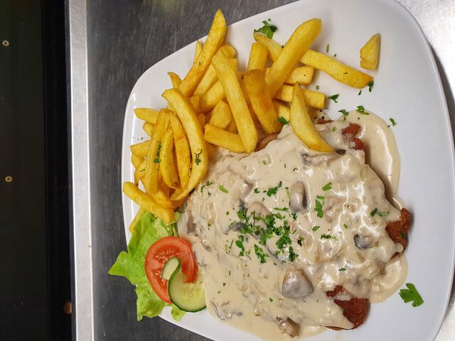 Schnitzel Jägerart