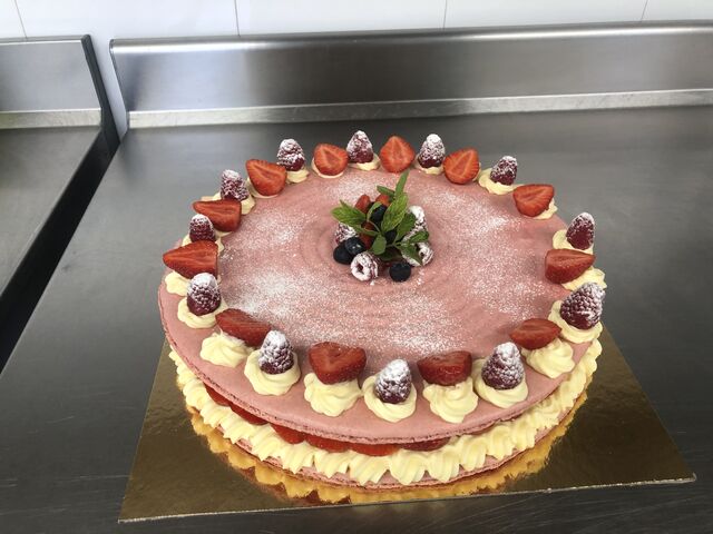 Macaron fraise framboise