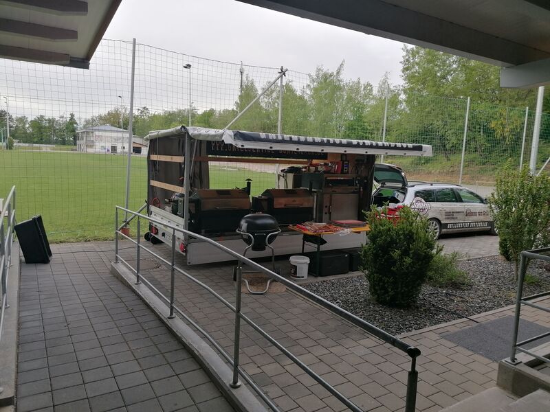 Wir sind IMMER beim Kunden vor Ort und bereiten die Speisen frisch zu. 