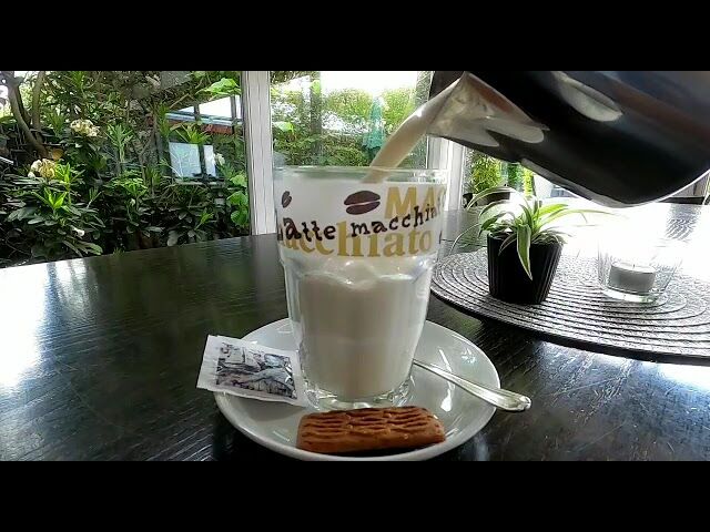 Latte macchiato 
