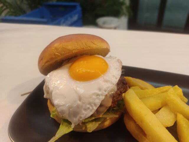 Hamburguesa clásica