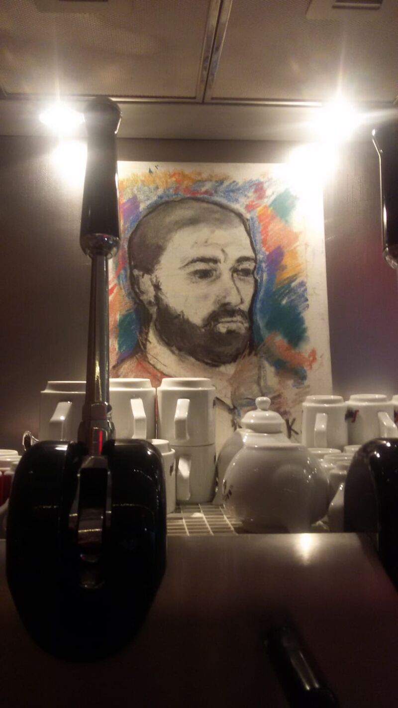 E piu bello dal vivo pero'....