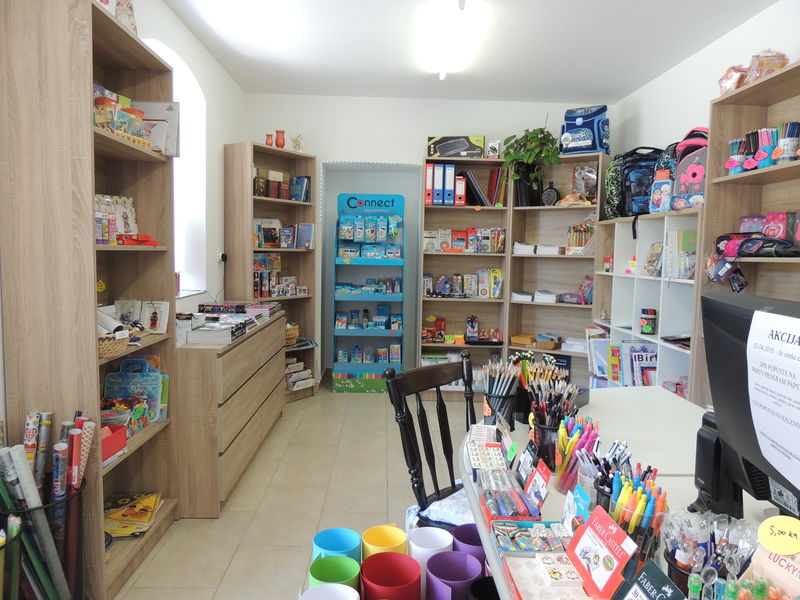 Domaća atmosfera u knjižari u Dicmu!